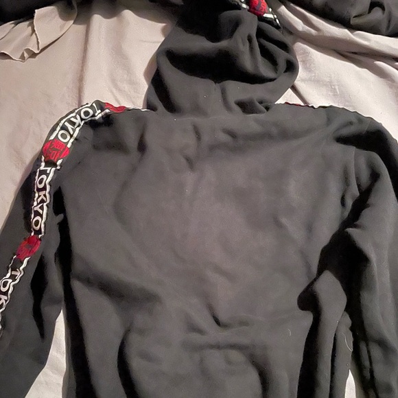 small tokyo hoodie - Picture 2 of 2